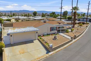 33970 Westchester Dr, Thousand Palms, CA 92276 - Photo 12