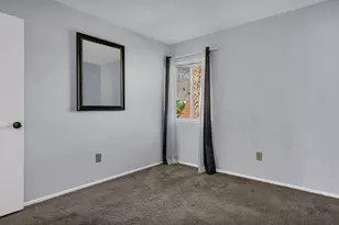 266 E Via Escuela, Palm Springs, CA 92262 - Photo 24
