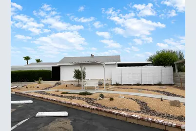 69525 Dillon Road #63, Desert Hot Springs, CA 92241 - Photo 18