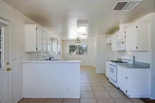 58391 Carlyle Dr, Yucca Valley, CA 92284 - Photo 14