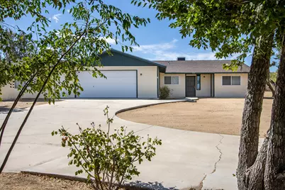 58391 Carlyle Drive, Yucca Valley, CA 92284 - Photo 2