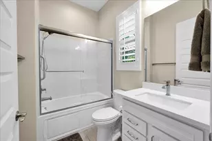 38 Burgundy, Rancho Mirage, CA 92270 - Photo 34