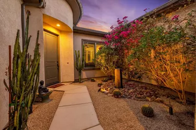 38 Burgundy, Rancho Mirage, CA 92270 - Photo 2