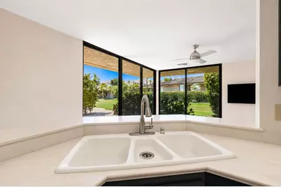 11 Dartmouth Drive, Rancho Mirage, CA 92270 - Photo 16