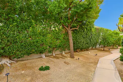 51350 Via Sorrento, La Quinta, CA 92253 - Photo 40