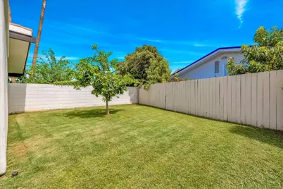 45595 Via Corona, Indian Wells, CA 92210 - Photo 36