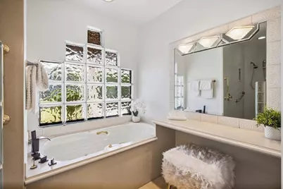 45595 Via Corona, Indian Wells, CA 92210 - Photo 26