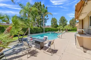 14 Collegiate Cir, Rancho Mirage, CA 92270 - Photo 4