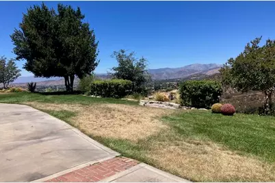 37245 Valgio Drive, Calimesa, CA 92320 - Photo 14