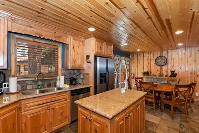 147 N Teakwood Drive, Big Bear Lake, CA 92315 - Photo 8
