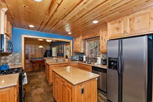 147 N Teakwood Dr, Big Bear Lake, CA 92315 - Photo 10