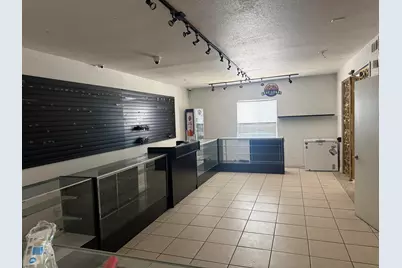 66292 Pierson Boulevard, Desert Hot Springs, CA 92240 - Photo 2