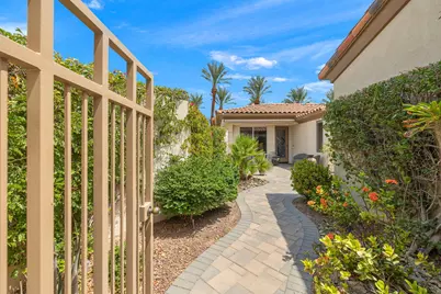 544 Desert Holly Drive, Palm Desert, CA 92211 - Photo 6