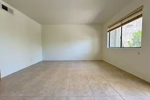 473 W Bradshaw Ln, Palm Springs, CA 92262 - Photo 6