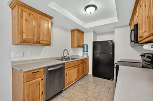 57361 St Marys Dr, Yucca Valley, CA 92284 - Photo 18