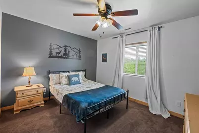 187 Dixie Lee Lane, Sugarloaf, CA 92386 - Photo 22