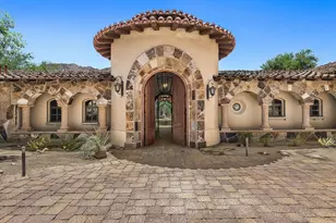 49518 Hidden Valley Trail, Indian Wells, CA 92210 - Photo 2