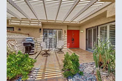 35886 Paseo Circulo W, Cathedral City, CA 92234 - Photo 4