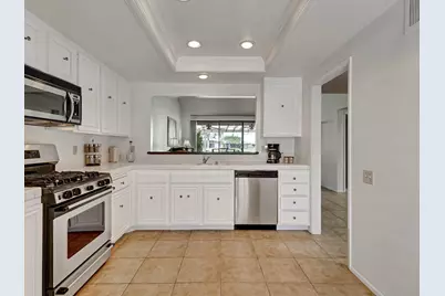 35886 Paseo Circulo W, Cathedral City, CA 92234 - Photo 10