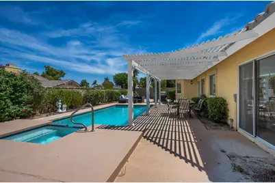 44210 Mariposa Court, La Quinta, CA 92253 - Photo 10