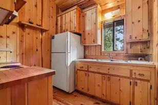 54820 Fern Dr, Idyllwild, CA 92549 - Photo 10