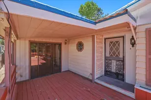 391 Montclair Dr, Big Bear Lake, CA 92314 - Photo 8