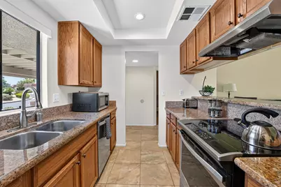 40997 Sea Island Lane, Palm Desert, CA 92211 - Photo 12