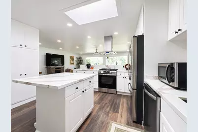 74 Via Minorca, Cathedral City, CA 92234 - Photo 8