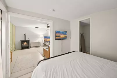 1017 E Country Club Boulevard, Big Bear City, CA 92314 - Photo 32