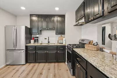 1017 E Country Club Boulevard, Big Bear City, CA 92314 - Photo 16