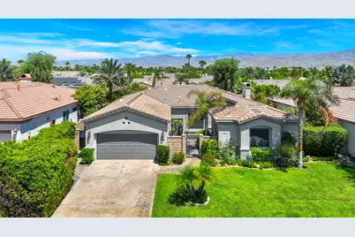 79818 Parkway Esplanade S, La Quinta, CA 92253 - Photo 2