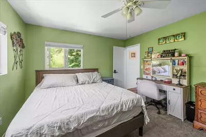 33910 Meadow Lane, Green Valley Lake, CA 92341 - Photo 32