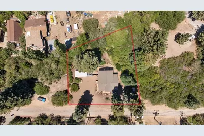 33910 Meadow Lane, Green Valley Lake, CA 92341 - Photo 2