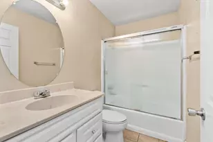 52575 Avenida Velasco, La Quinta, CA 92253 - Photo 16