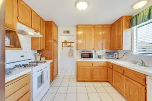 7250 Harding Cir, Buena Park, CA 90620 - Photo 6