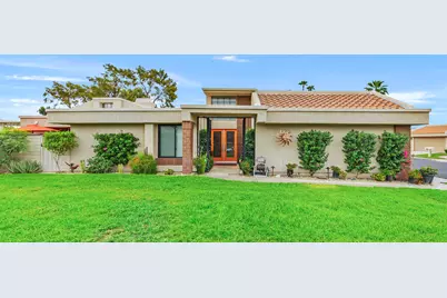 35983 E Paseo Circulo E, Cathedral City, CA 92234 - Photo 2
