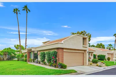 35983 E Paseo Circulo E, Cathedral City, CA 92234 - Photo 4