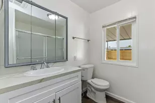 33530 Carlsbad Cir, Thousand Palms, CA 92276 - Photo 22