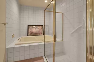9 Lakeshore Dr, Rancho Mirage, CA 92270 - Photo 8