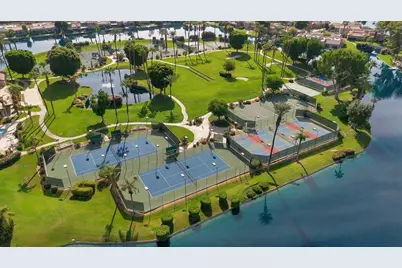 9 Lake Shore Drive, Rancho Mirage, CA 92270 - Photo 38