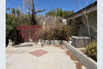 2151 N Farrell Drive, Palm Springs, CA 92262 - Photo 2