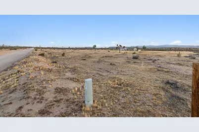 226 Rainbow Road, Landers, CA 92285 - Photo 10