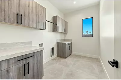 47195 Golden Bush Court, Palm Desert, CA 92260 - Photo 32