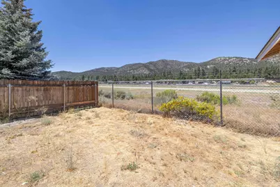 927 W Fairway Boulevard, Big Bear City, CA 92314 - Photo 24