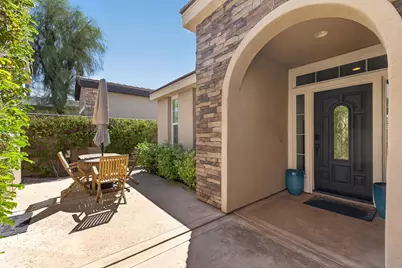 60419 Honeysuckle Street, La Quinta, CA 92253 - Photo 4