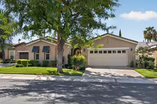 60419 Honeysuckle St, La Quinta, CA 92253 - Photo 2