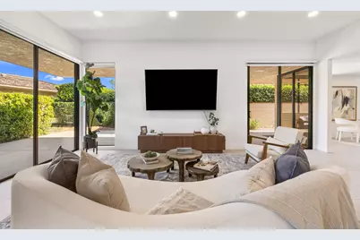 21 Dartmouth Drive, Rancho Mirage, CA 92270 - Photo 1