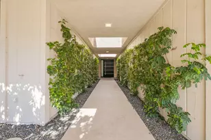 21 Dartmouth Dr, Rancho Mirage, CA 92270 - Photo 8