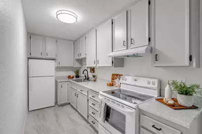2821 N Los Felices Road #K109, Palm Springs, CA 92262 - Photo 14