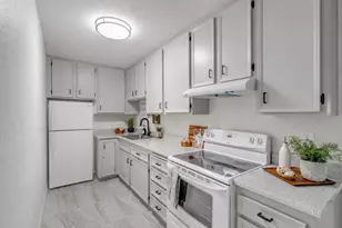 2821 N Los Felices Rd, Palm Springs, CA 92262 - Photo 14